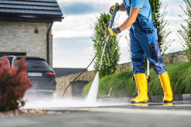 Best Deck Pressure Washing  in Sheldon, IA